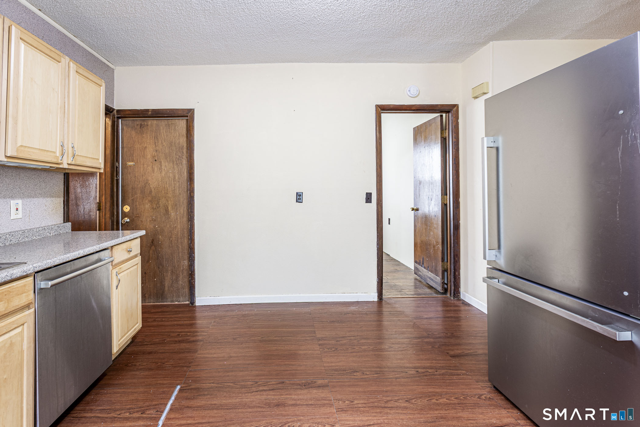 41-43 Dean Street Hartford CT 06114