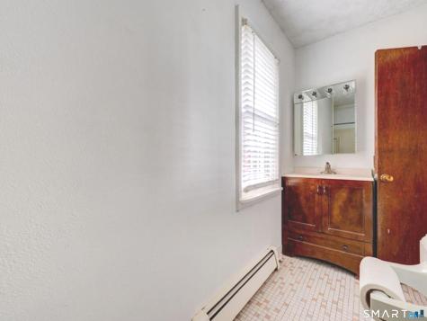 41-43 Dean Street Hartford CT 06114