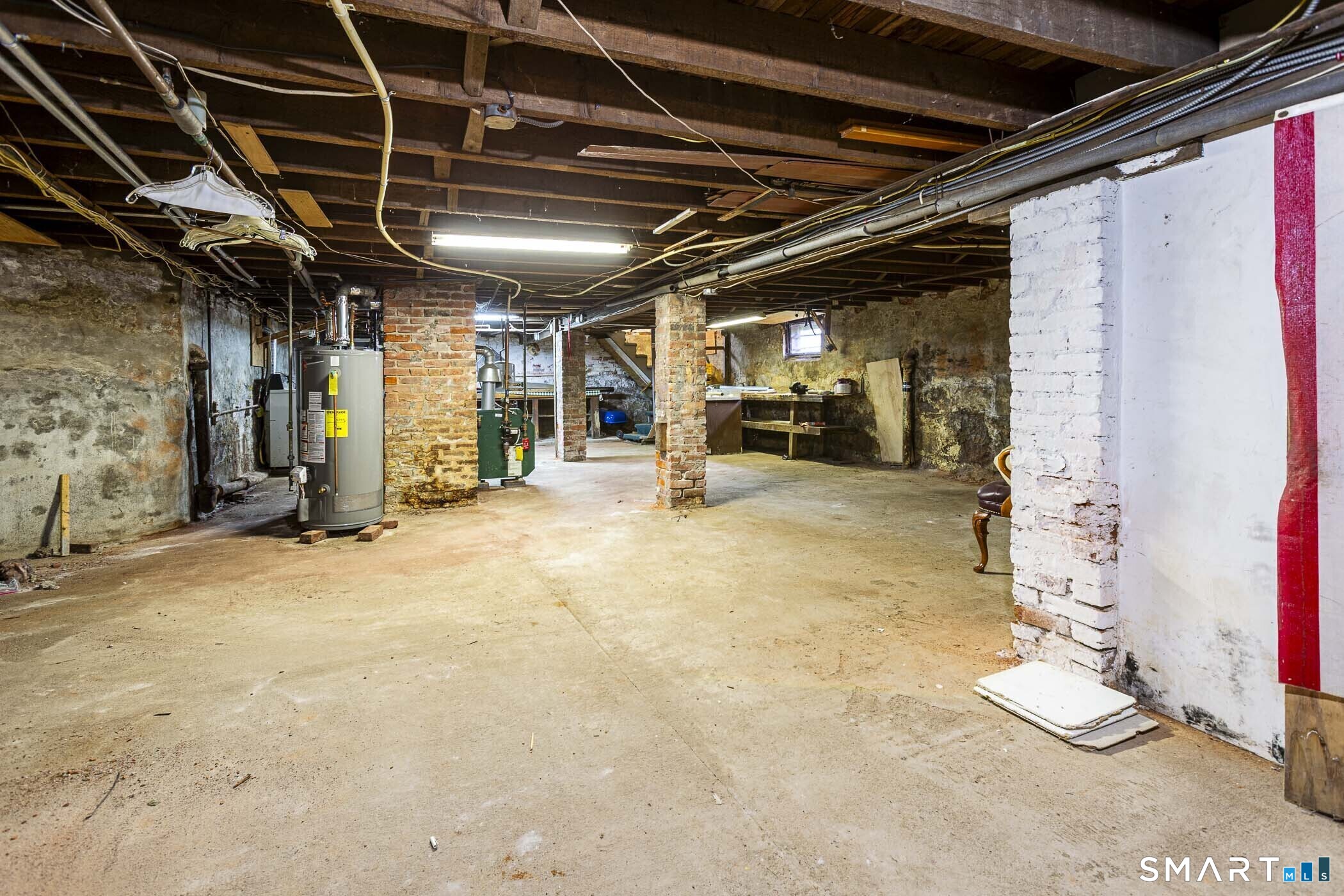 41-43 Dean Street Hartford CT 06114