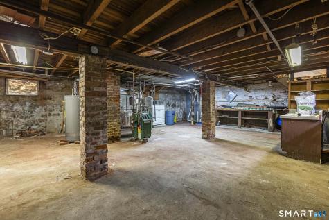 41-43 Dean Street Hartford CT 06114