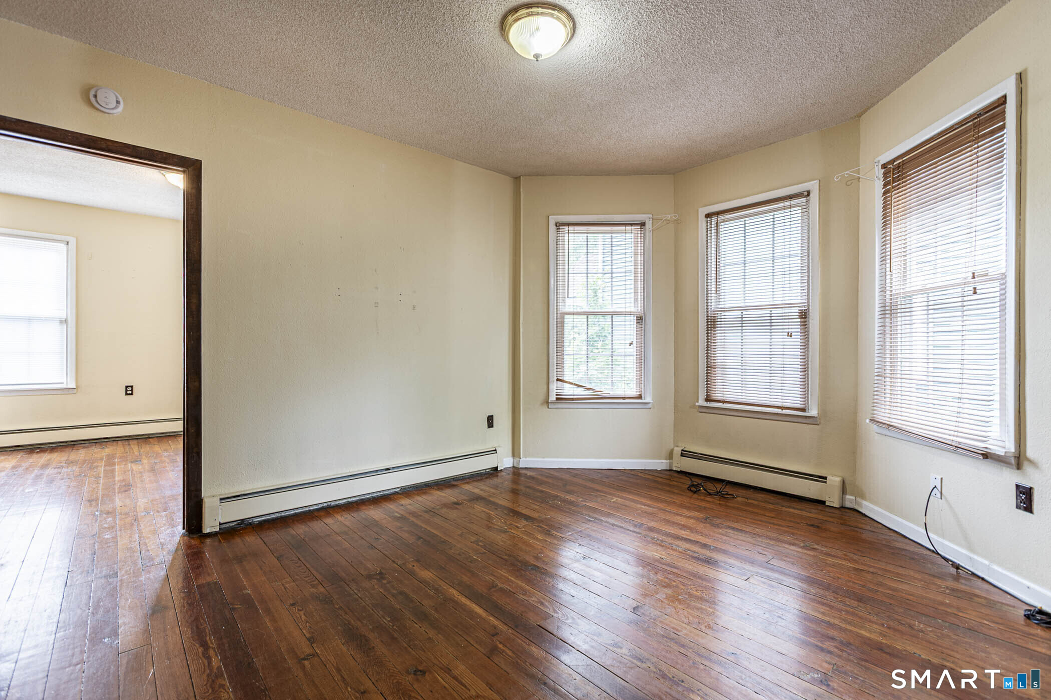 41-43 Dean Street Hartford CT 06114