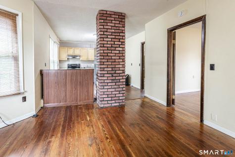 41-43 Dean Street Hartford CT 06114