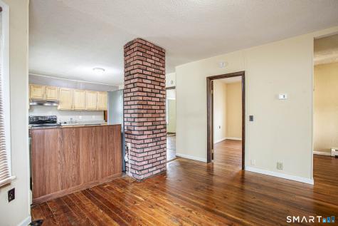 41-43 Dean Street Hartford CT 06114