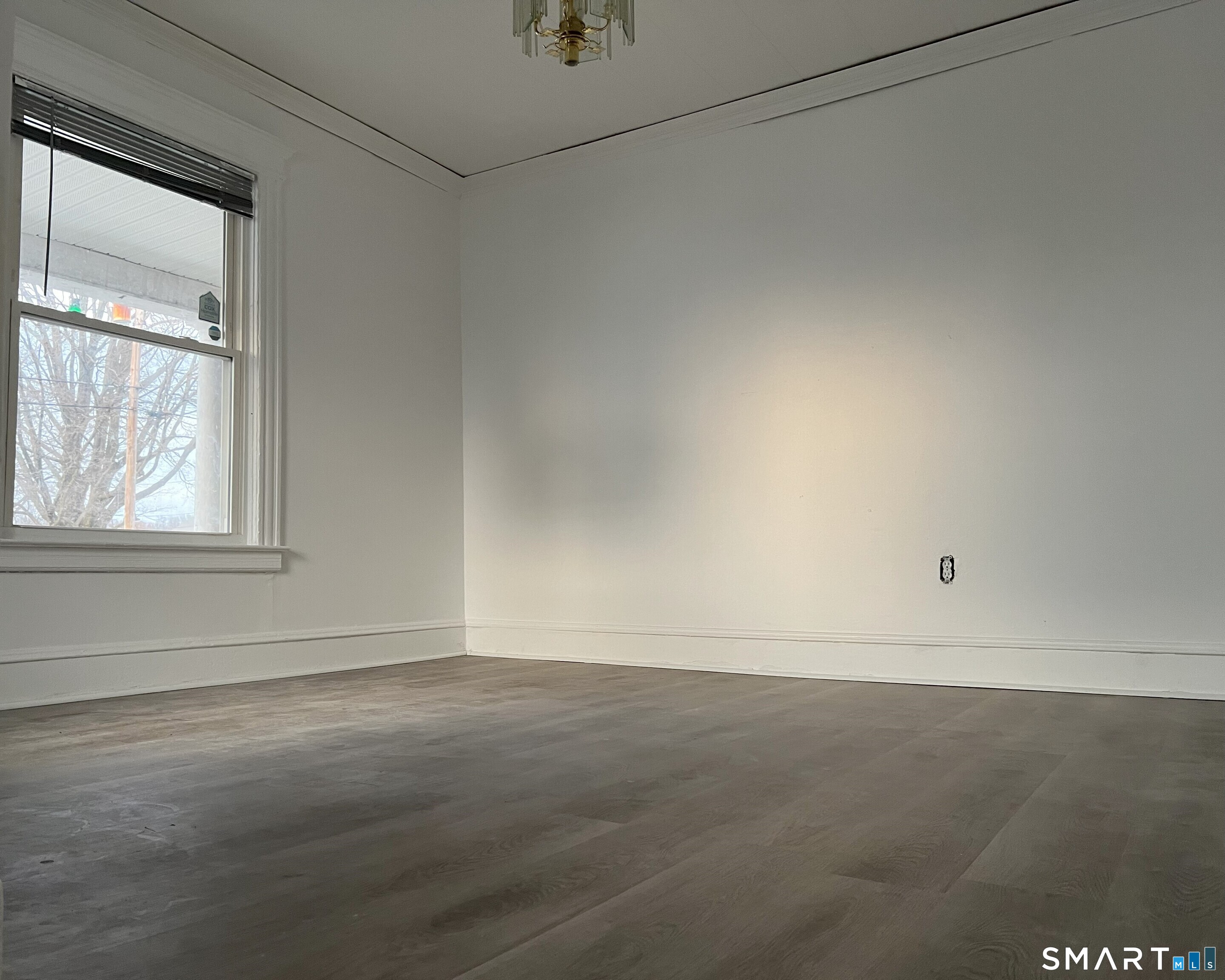 14 Delmont Street Manchester CT 06042