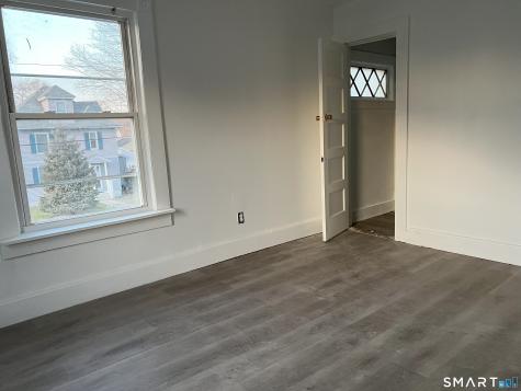 14 Delmont Street Manchester CT 06042