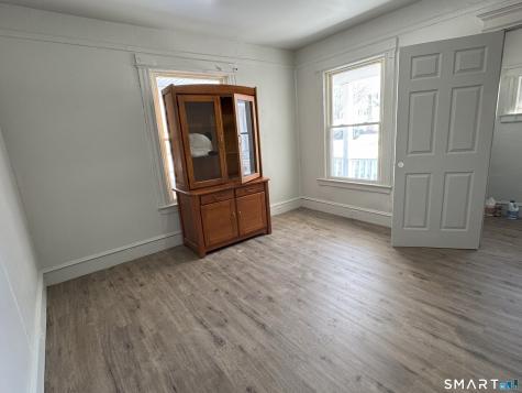 14 Delmont Street Manchester CT 06042