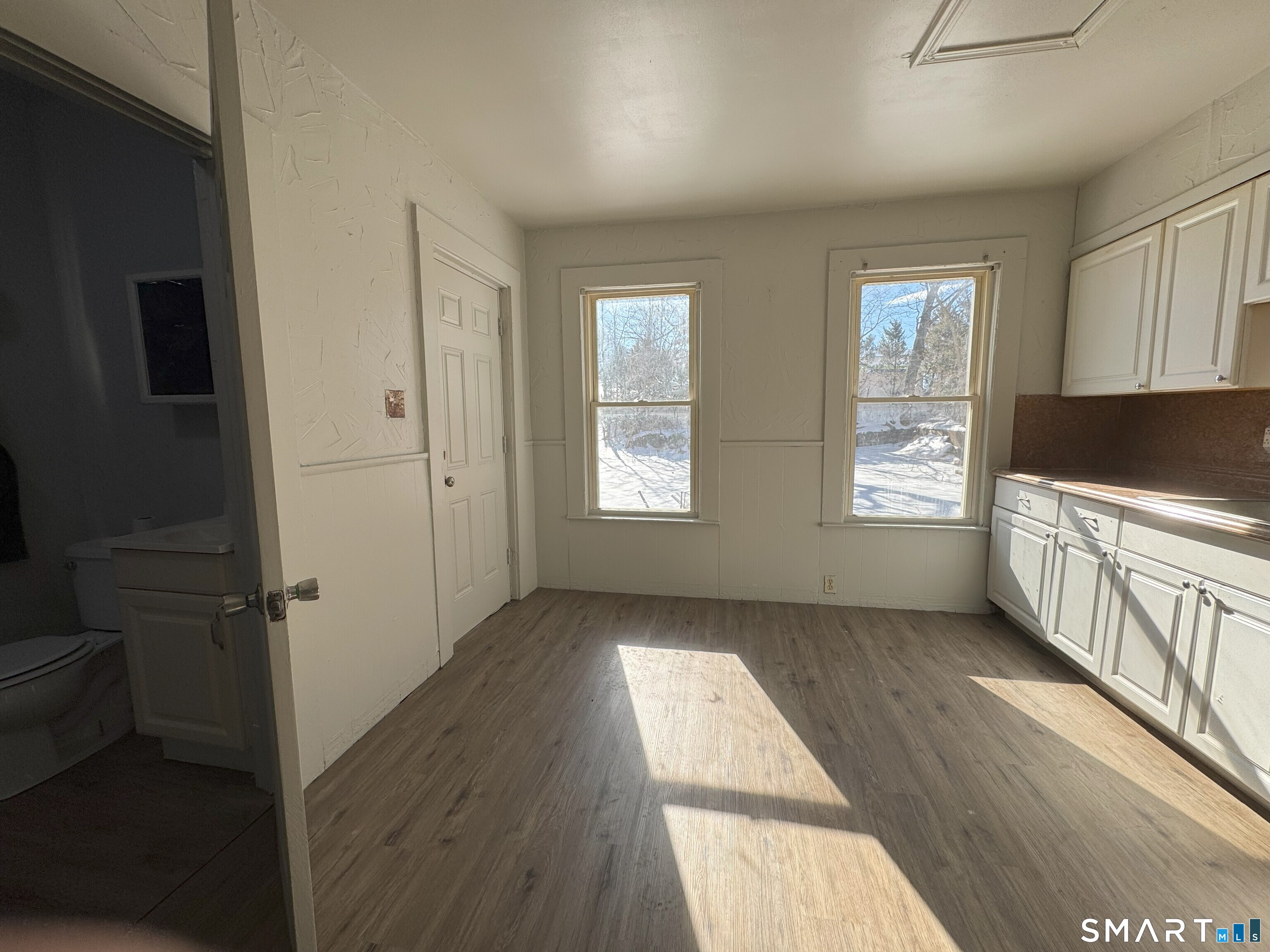 14 Delmont Street Manchester CT 06042