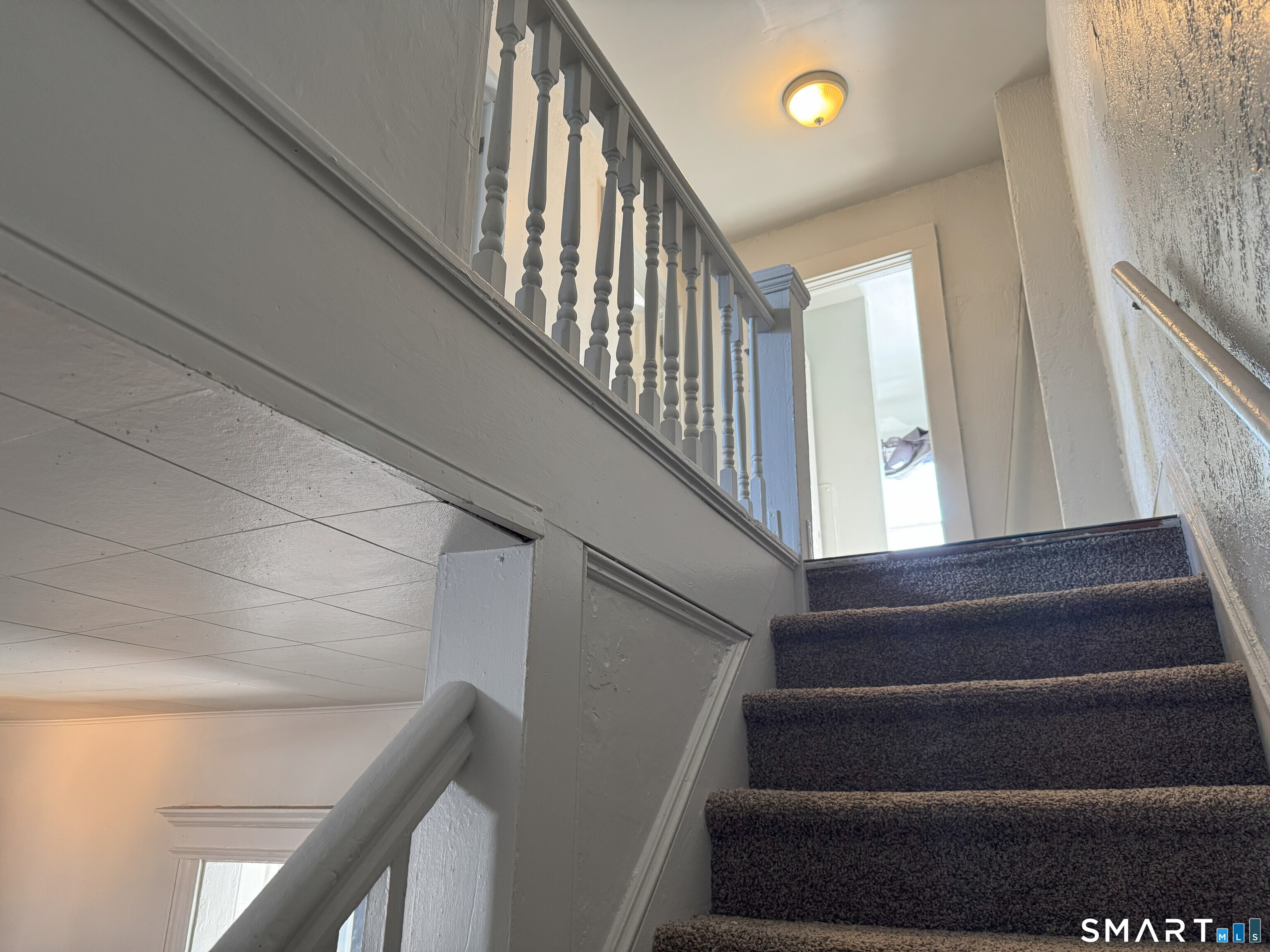 14 Delmont Street Manchester CT 06042