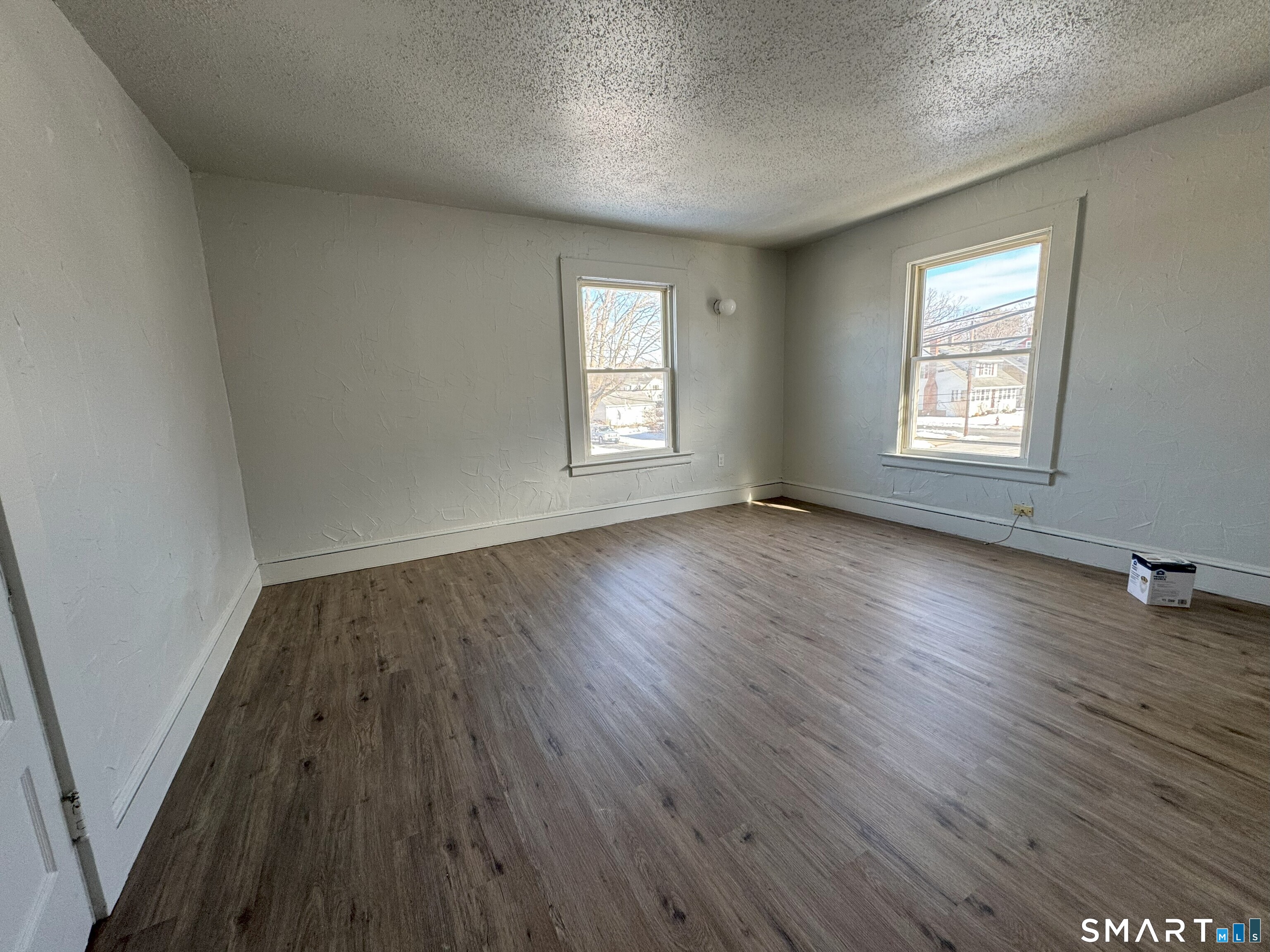14 Delmont Street Manchester CT 06042