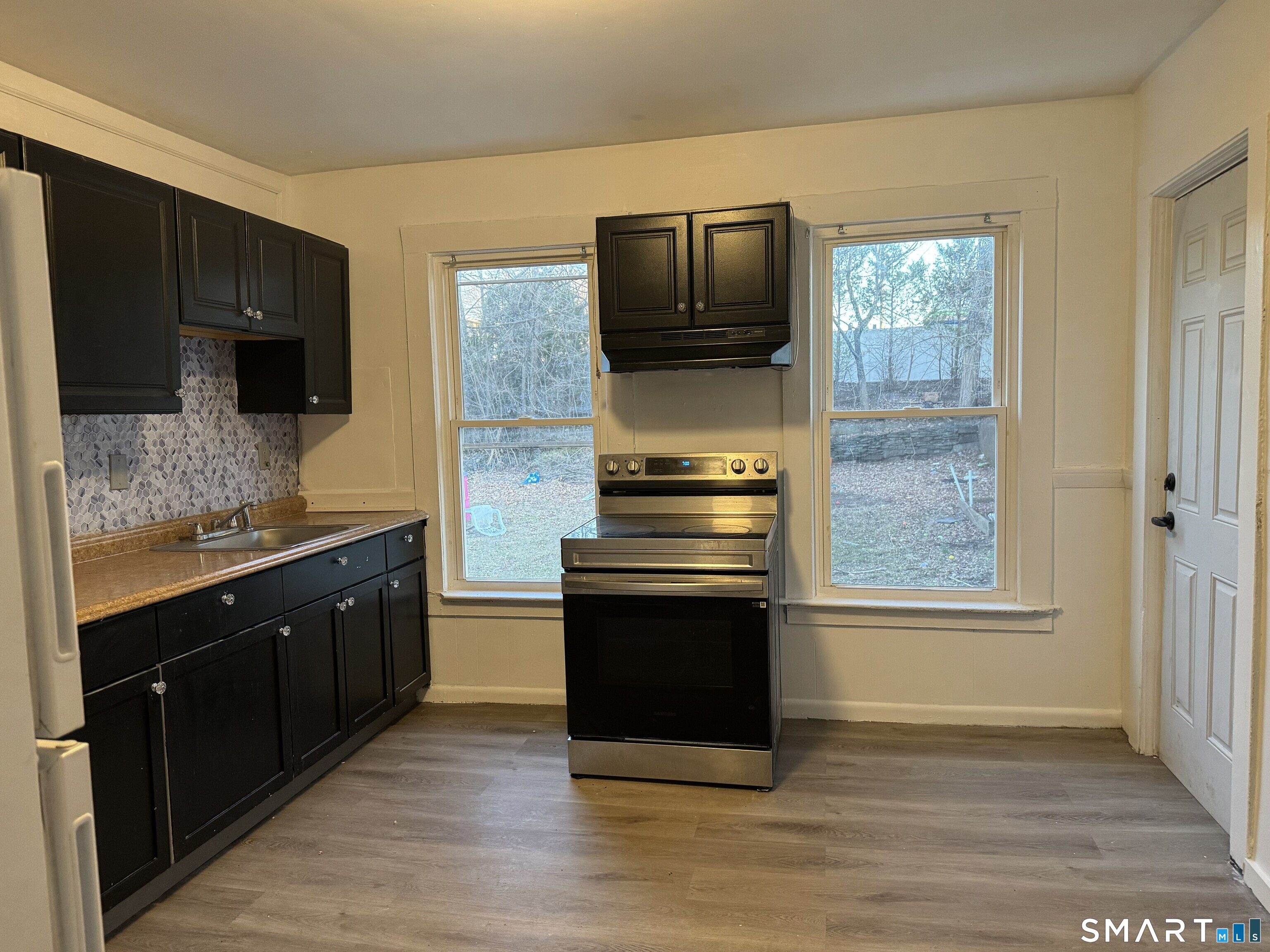 14 Delmont Street Manchester CT 06042