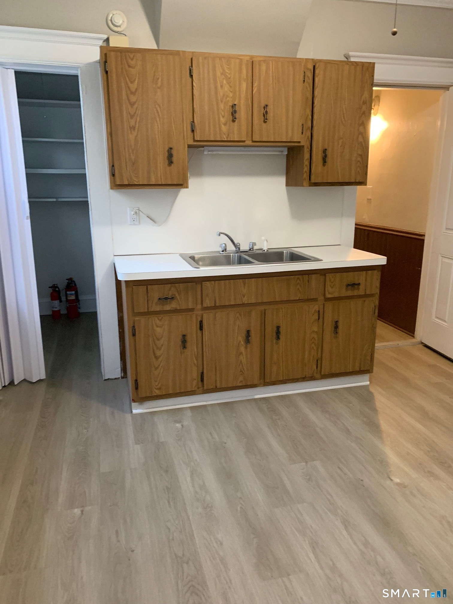 885 Grand Street Bridgeport CT 06604