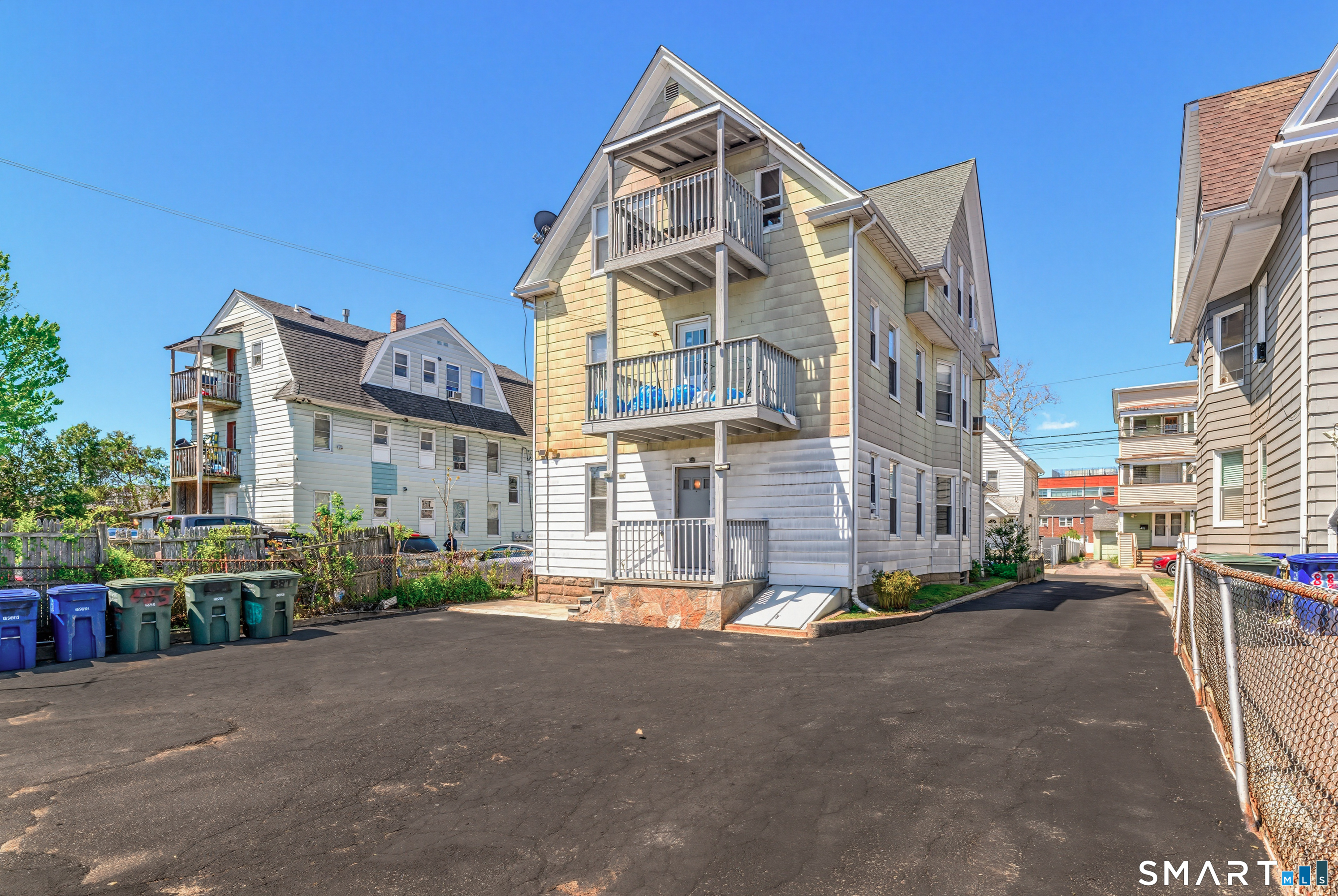 885 Grand Street Bridgeport CT 06604