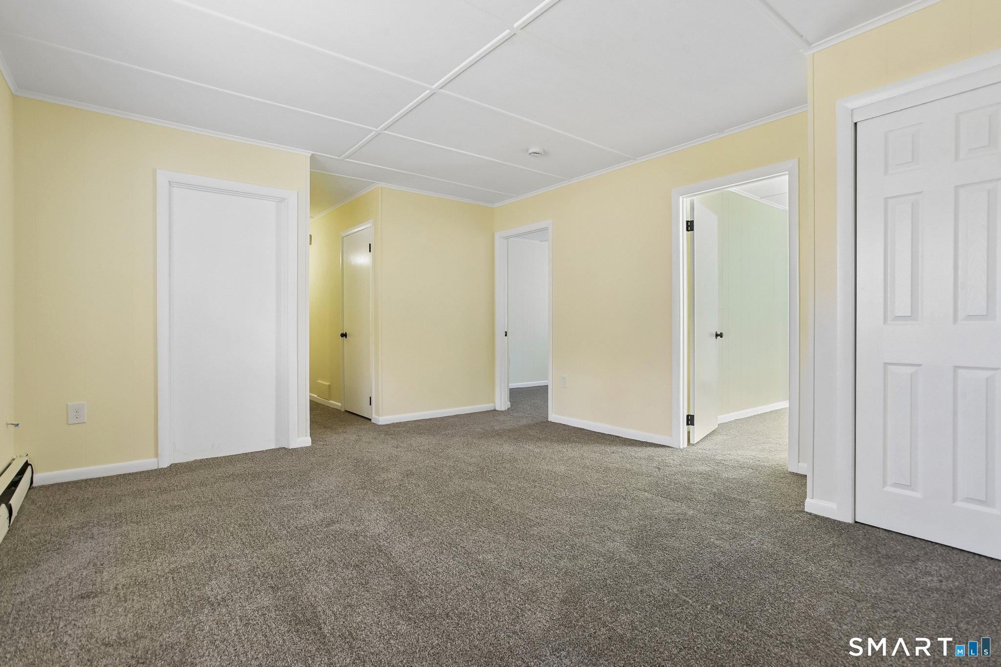 2 Peggy Lane Norwich CT 06360