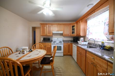 152 Jackson Avenue Bridgeport CT 06606