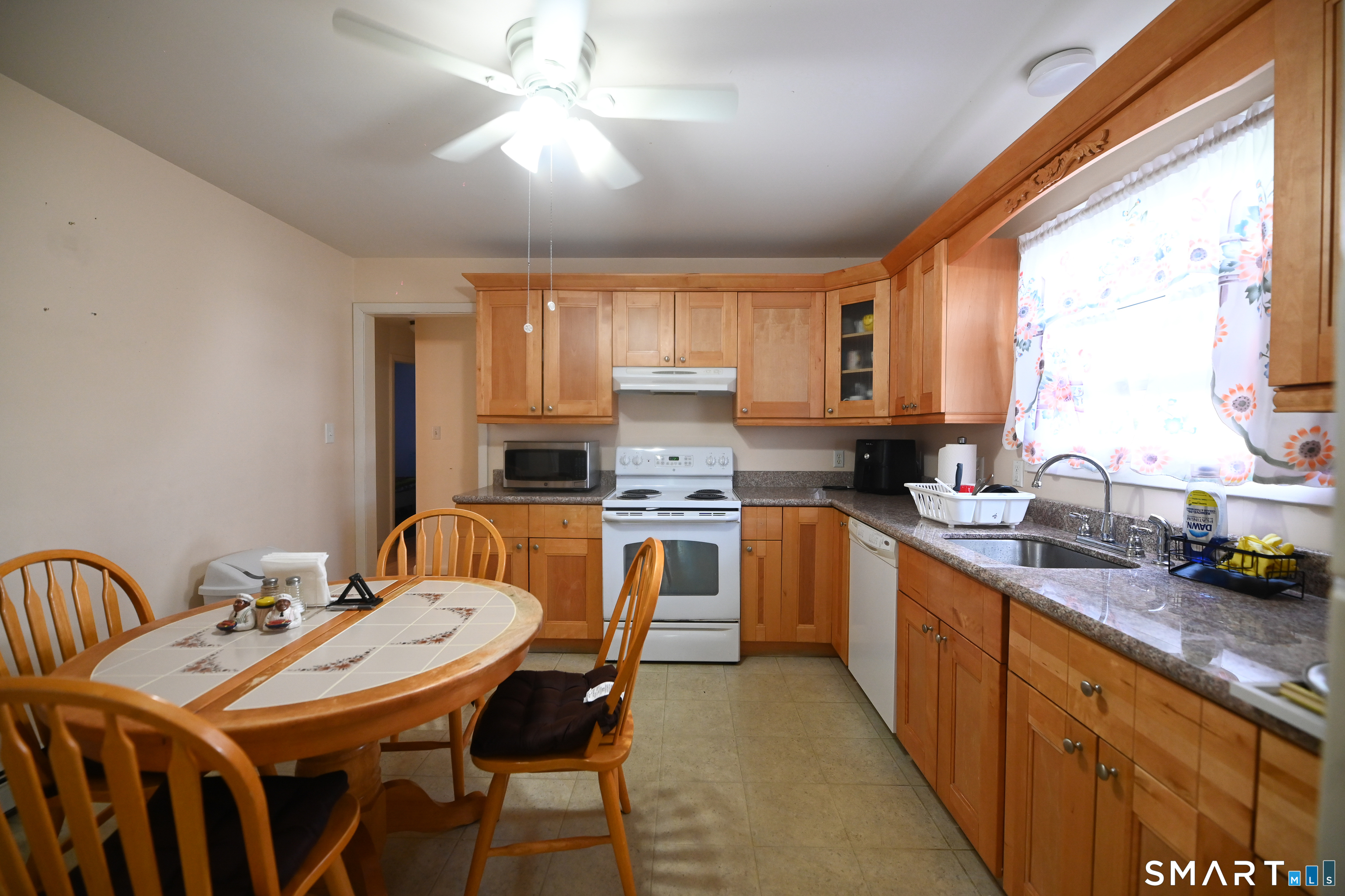 152 Jackson Avenue Bridgeport CT 06606