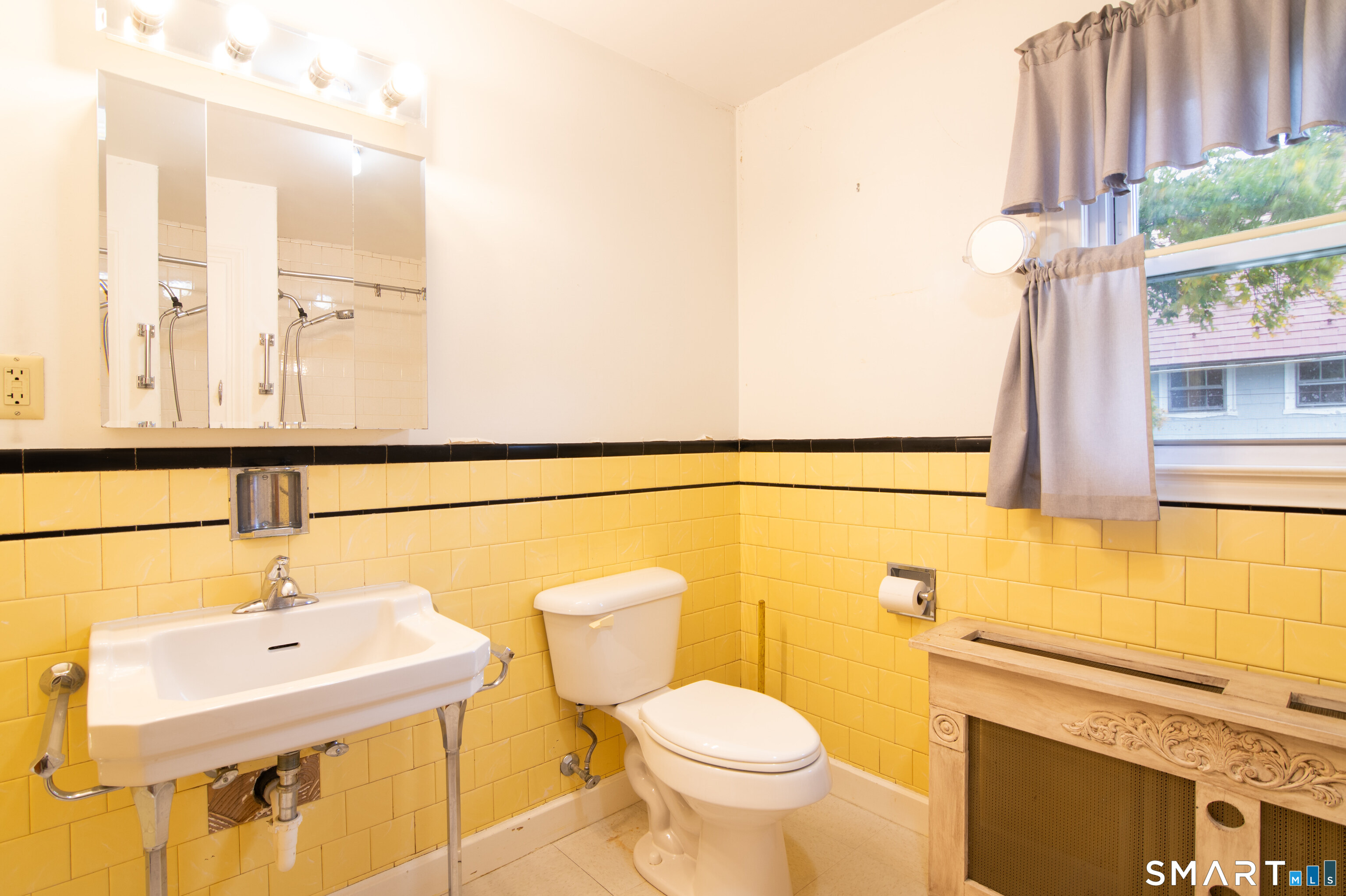 346 Church Street Putnam CT 06260