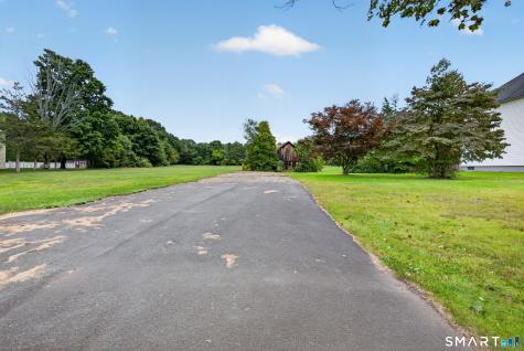 483 Hillstown Road Manchester CT 06040