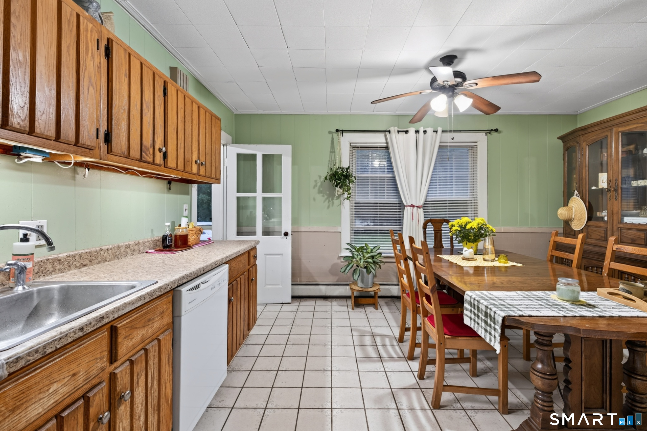 483 Hillstown Road Manchester CT 06040