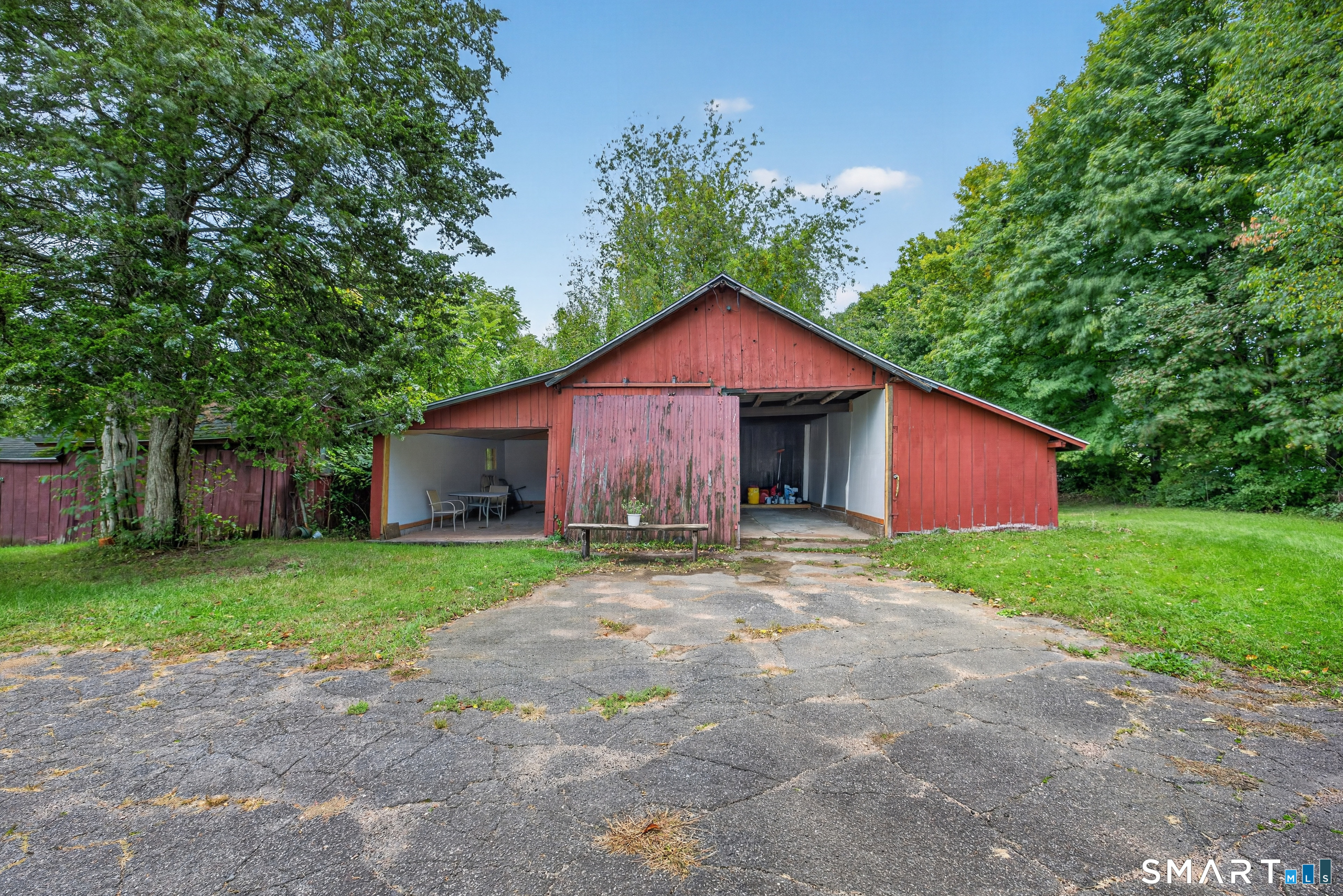483 Hillstown Road Manchester CT 06040