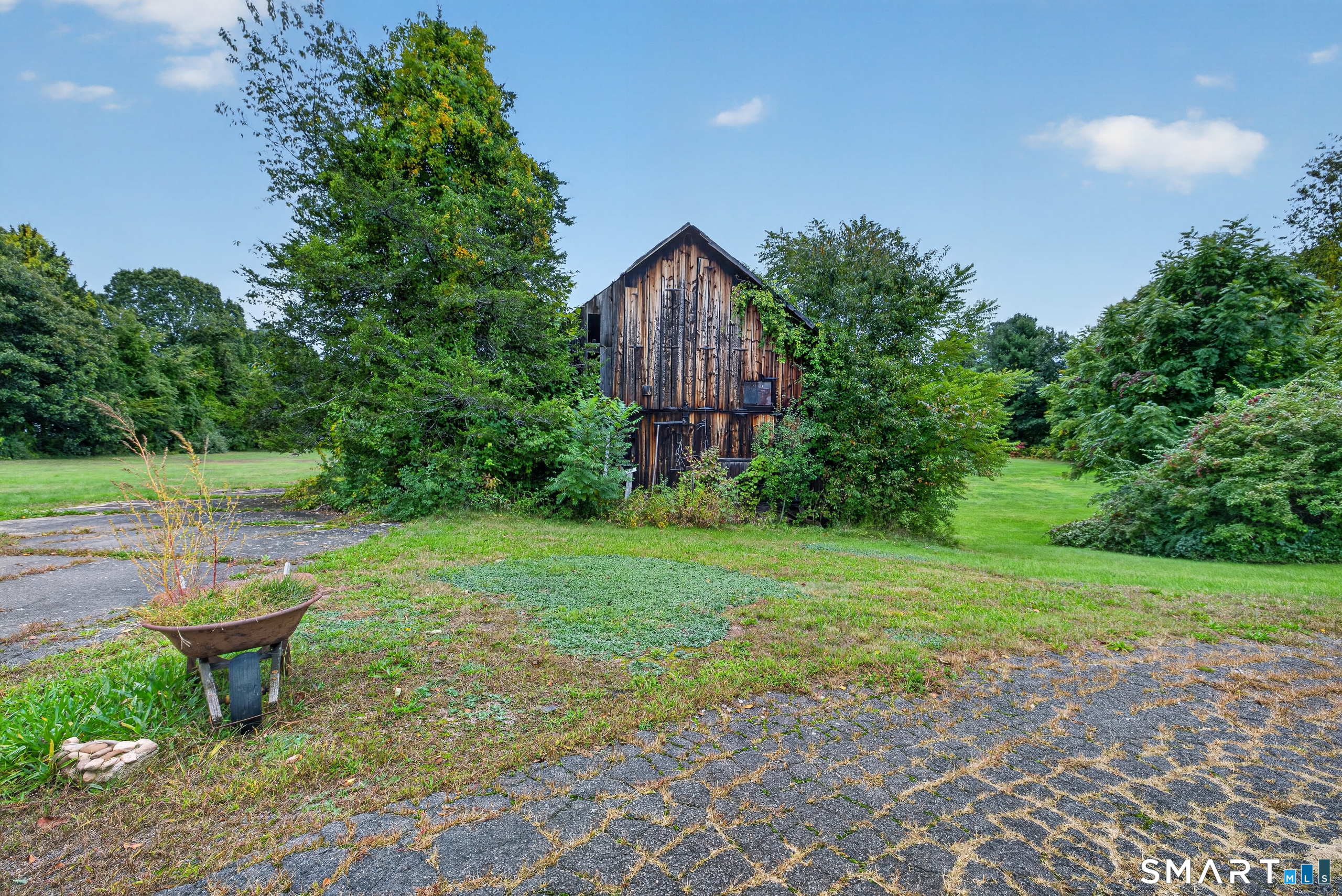 483 Hillstown Road Manchester CT 06040