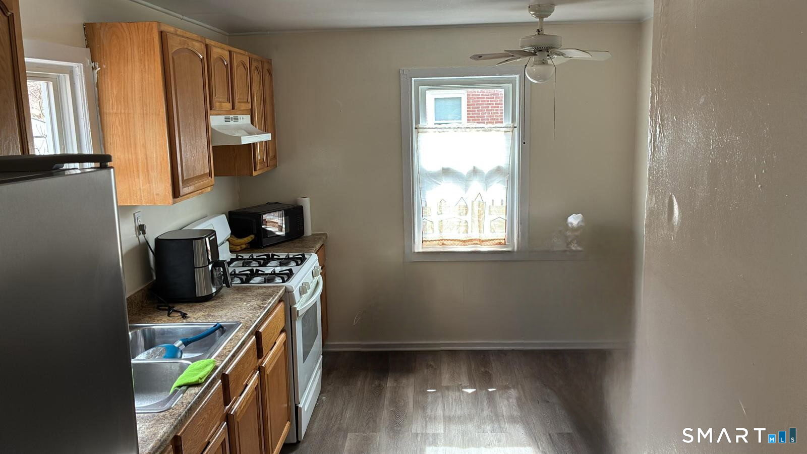 76-78 Higbie Drive East Hartford CT 06108
