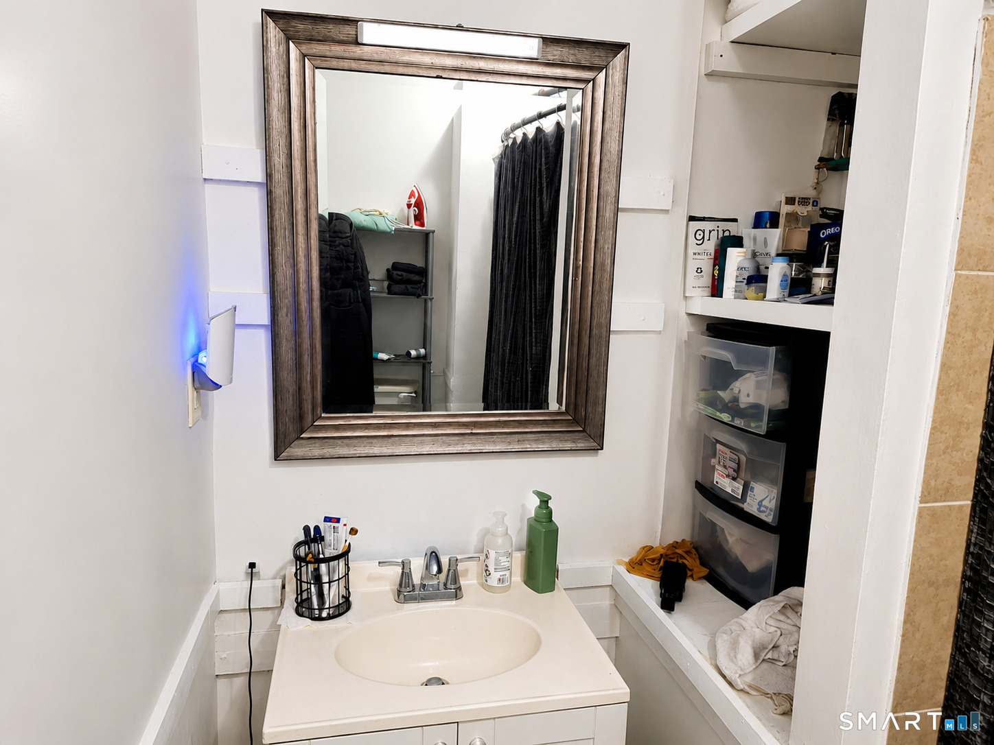 458 First Avenue West Haven CT 06516