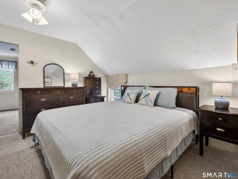 87 Hunters Avenue Norwich CT 06360