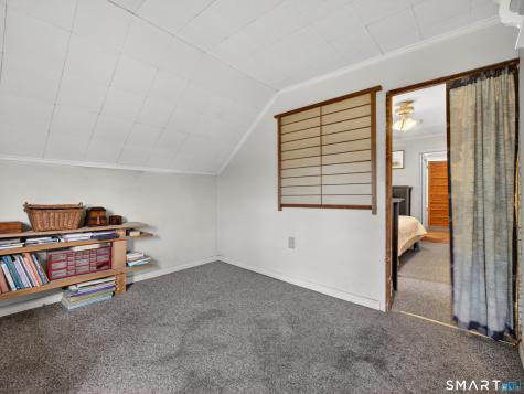87 Hunters Avenue Norwich CT 06360