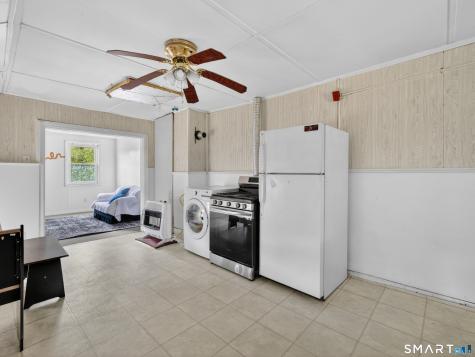 87 Hunters Avenue Norwich CT 06360