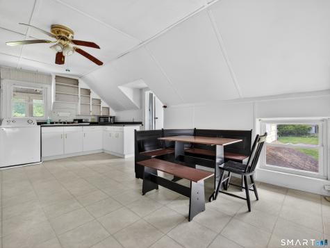 87 Hunters Avenue Norwich CT 06360