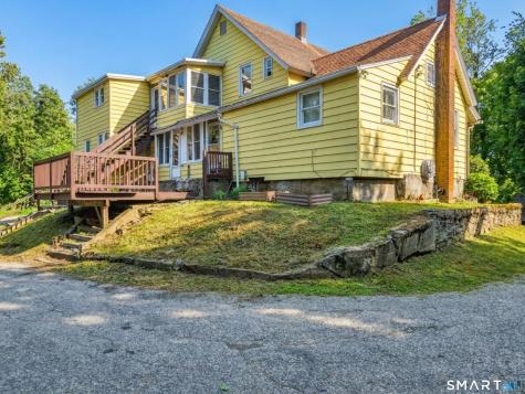 87 Hunters Avenue Norwich CT 06360