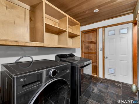 87 Hunters Avenue Norwich CT 06360