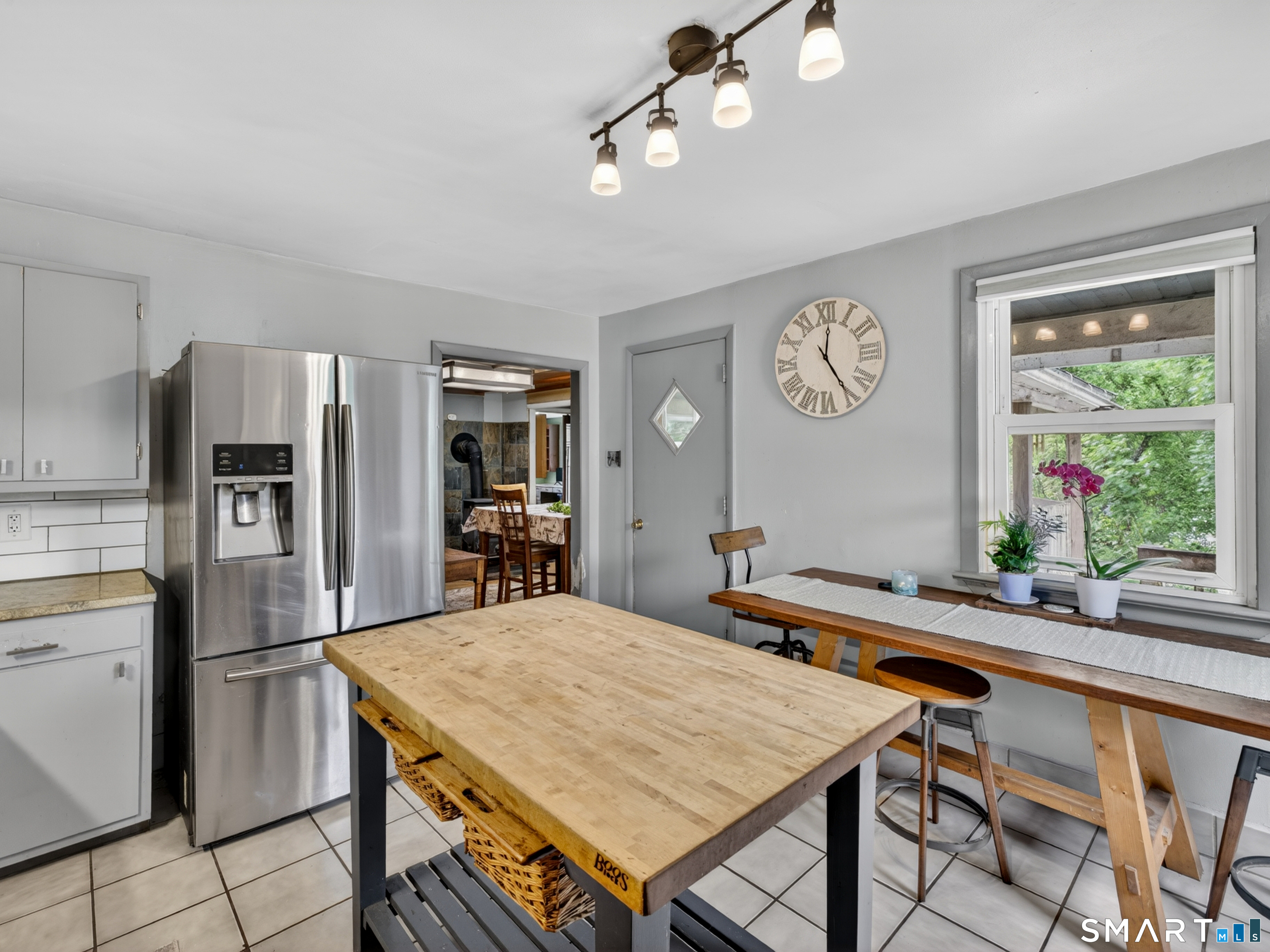 87 Hunters Avenue Norwich CT 06360