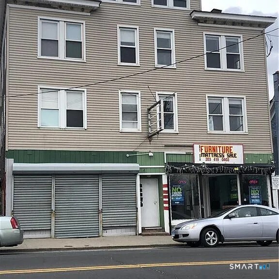 669 East Main Street Waterbury CT 06702
