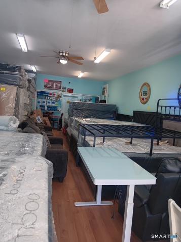 669 East Main Street Waterbury CT 06702