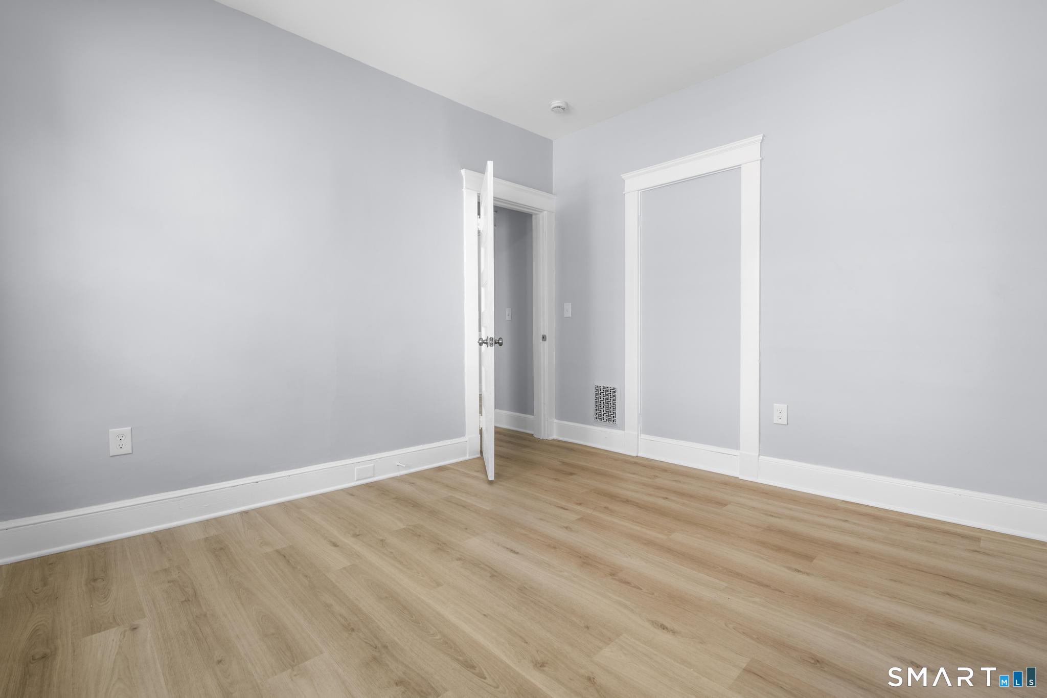 11 Young Street New Haven CT 06511