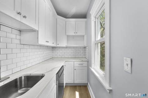 11 Young Street New Haven CT 06511