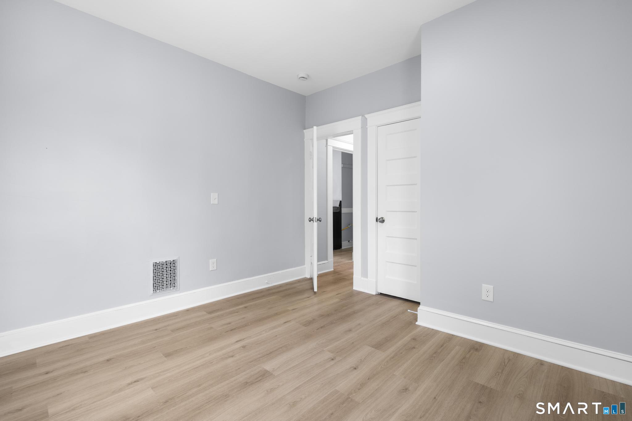 11 Young Street New Haven CT 06511