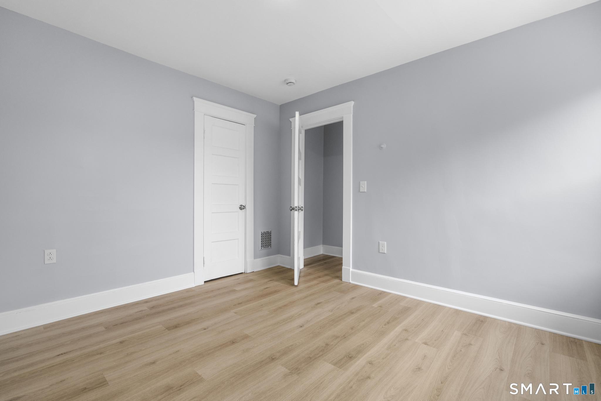 11 Young Street New Haven CT 06511
