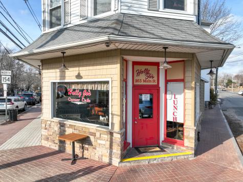 163-165 Main Street Deep River CT 06417