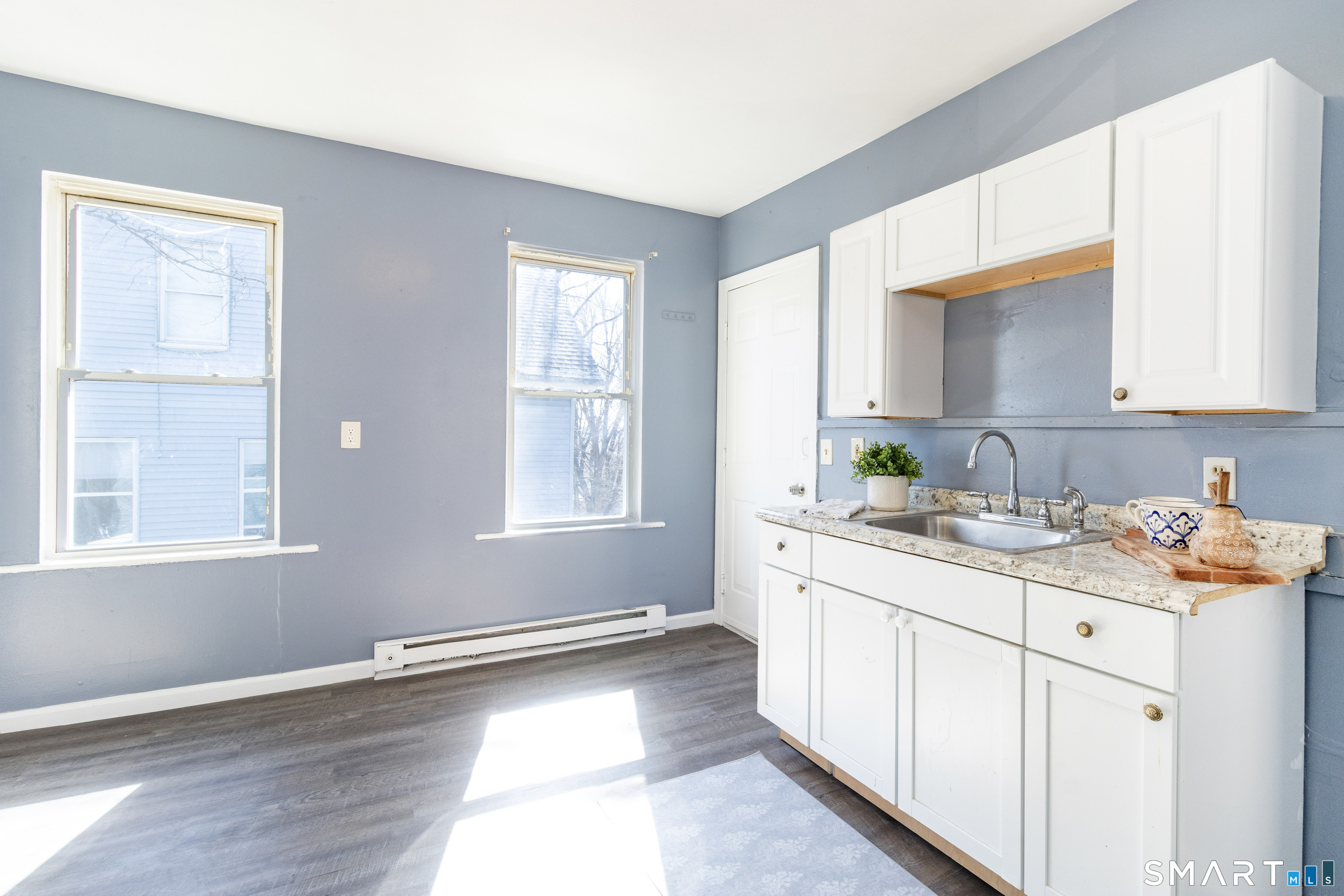 27 Beacon Street Waterbury CT 06704