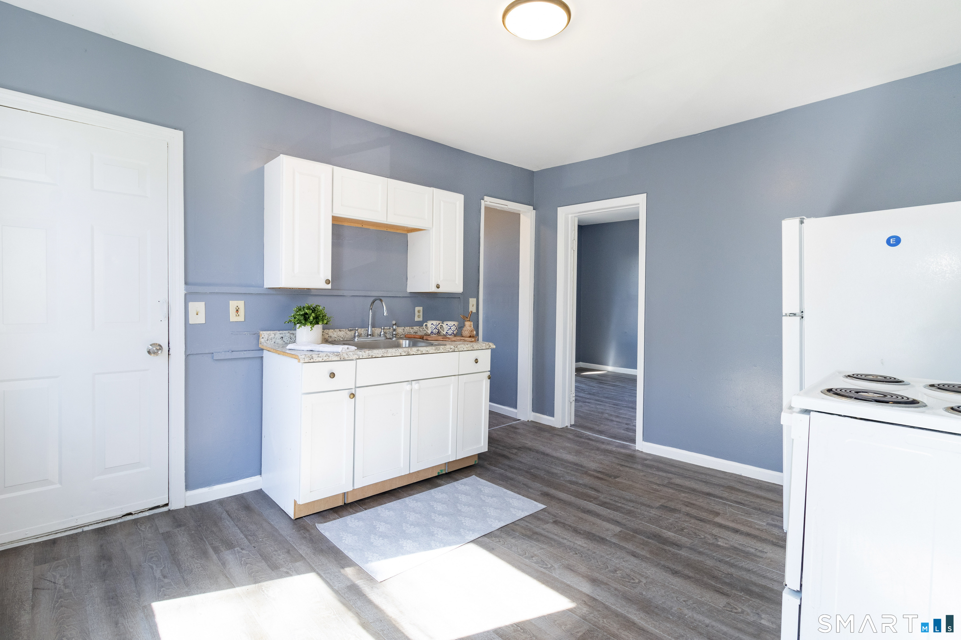 27 Beacon Street Waterbury CT 06704