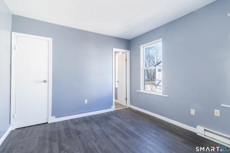 27 Beacon Street Waterbury CT 06704