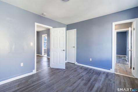 27 Beacon Street Waterbury CT 06704