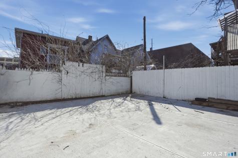 584 Kossuth Street Bridgeport CT 06608