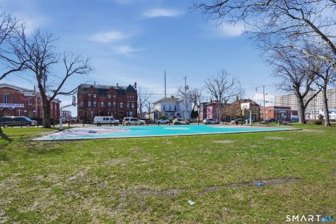584 Kossuth Street Bridgeport CT 06608