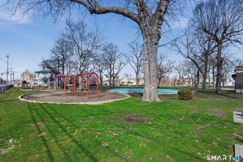 584 Kossuth Street Bridgeport CT 06608