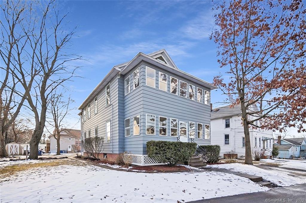 15 Dewey Place Plainville CT 06062