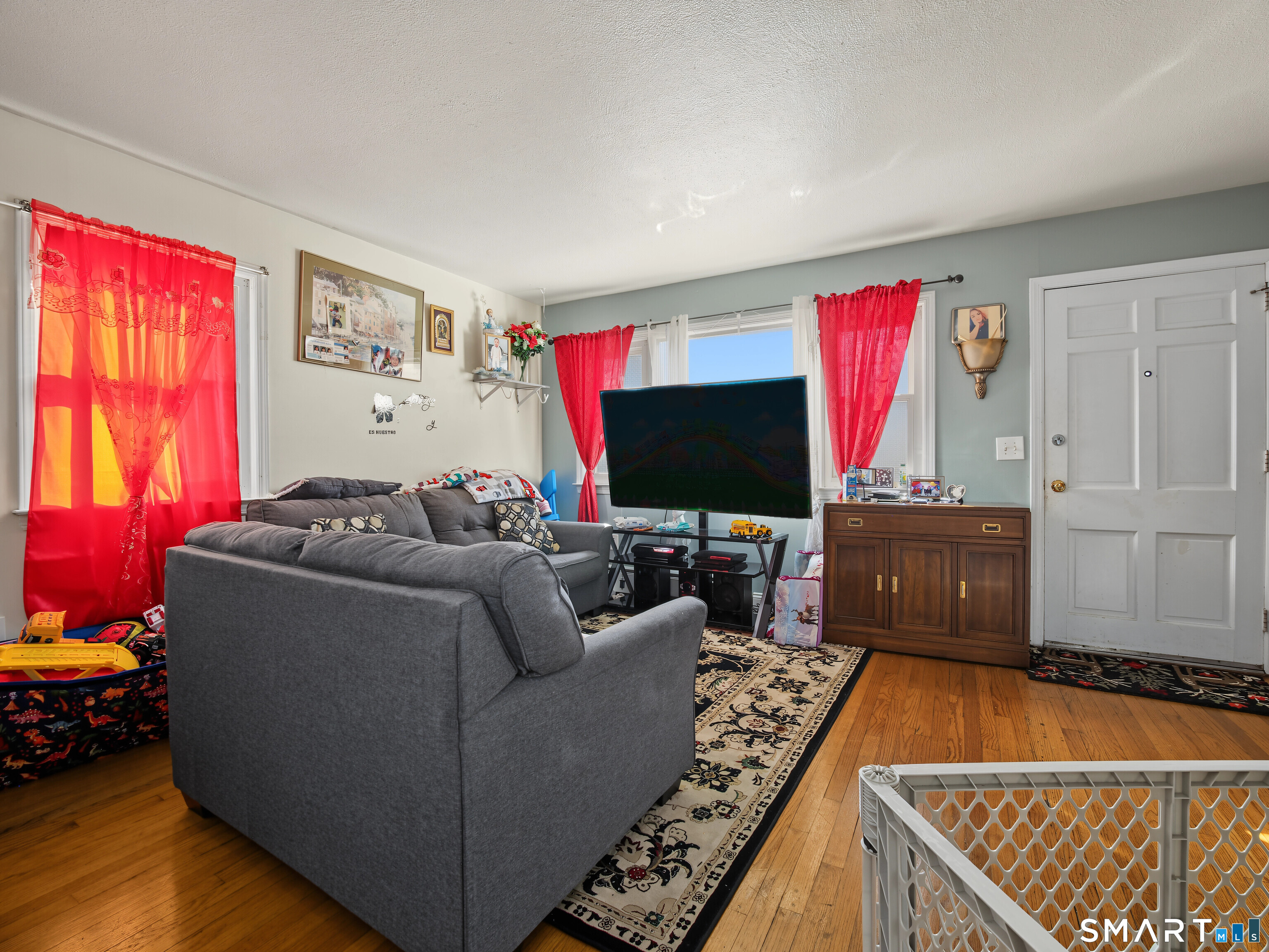 15-17 Robert Court Stamford CT 06902