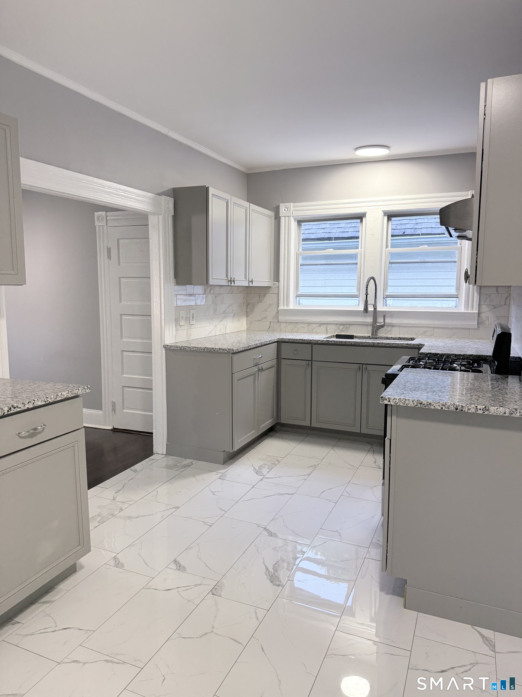 87-89 Maltby Street Shelton CT 06484
